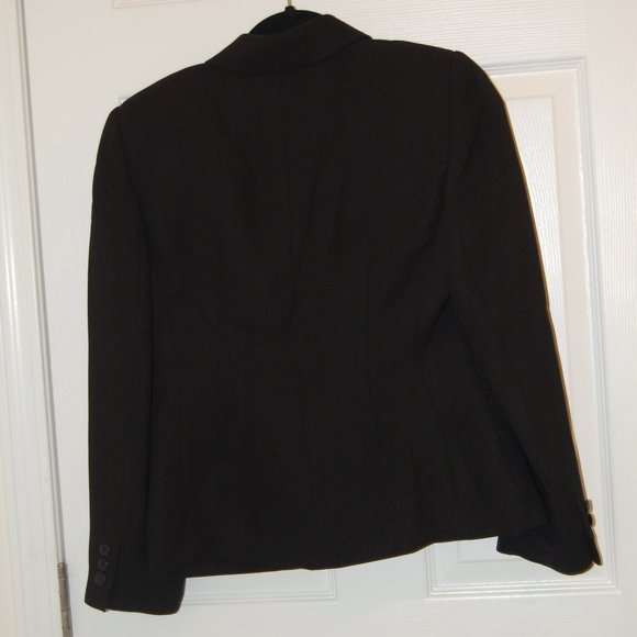 Collectables Petite Sophisticates Lined Women's 3 Button Black Jacket Size 4 - Picture 6 of 13